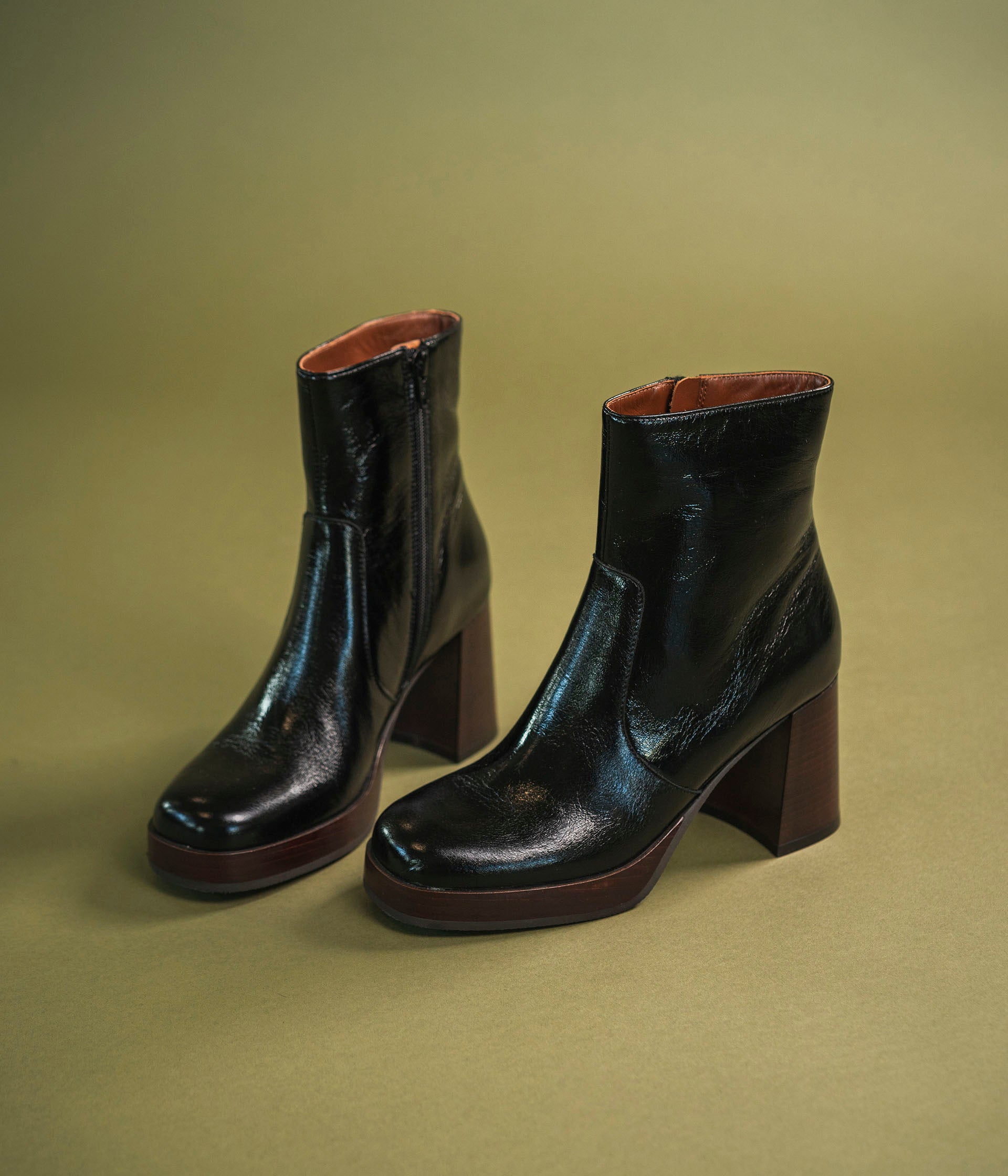 BOOTS EZRA NOIR