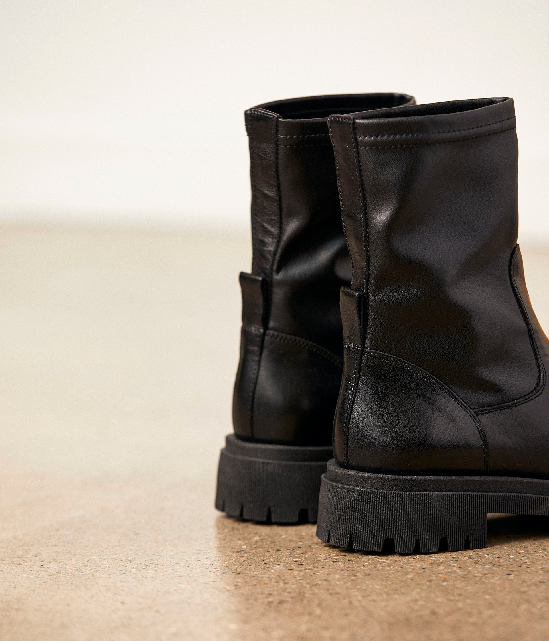 BOOTS RHEANE NOIR