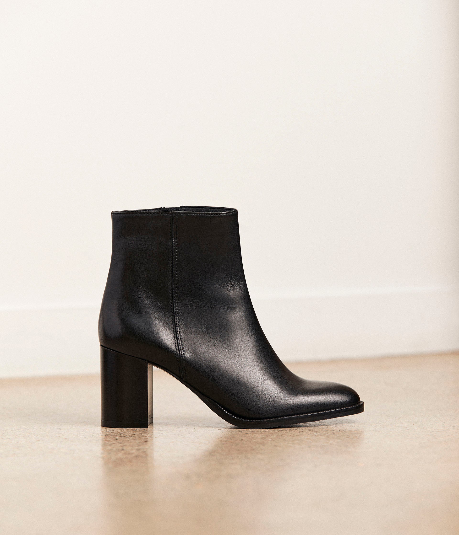 BOOTS AINOA NOIR