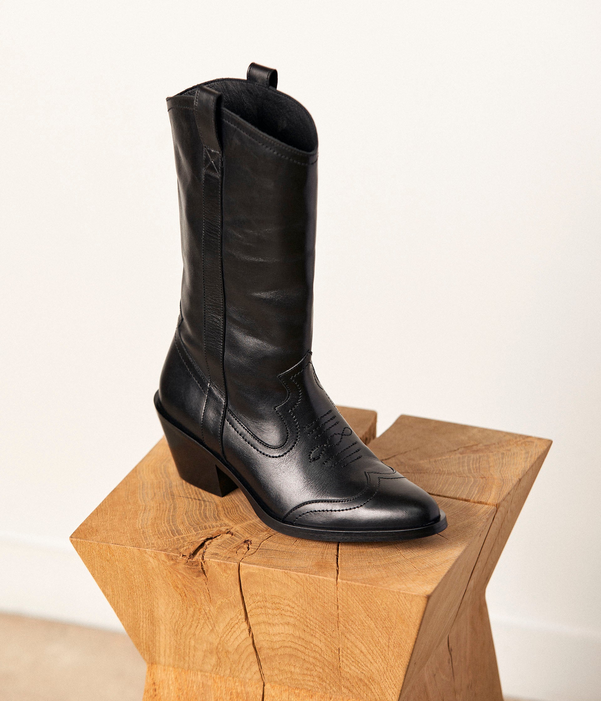 BOTTE CANELLE NOIR