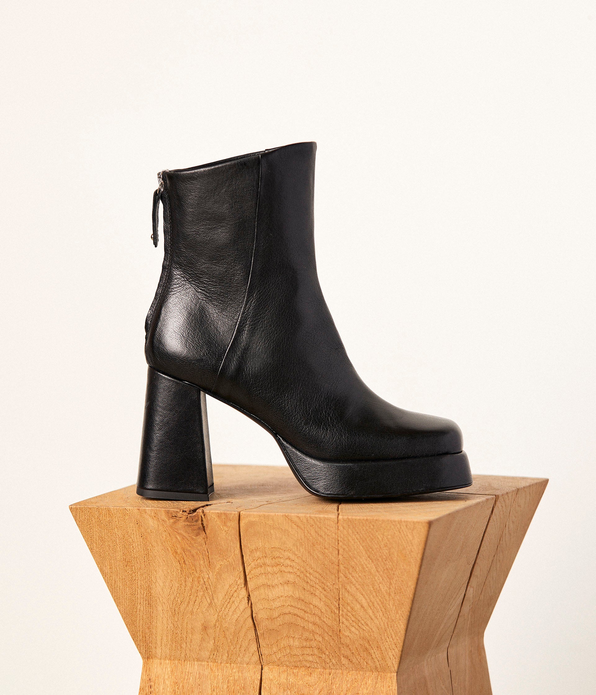 BOOTS ATHEA NOIR