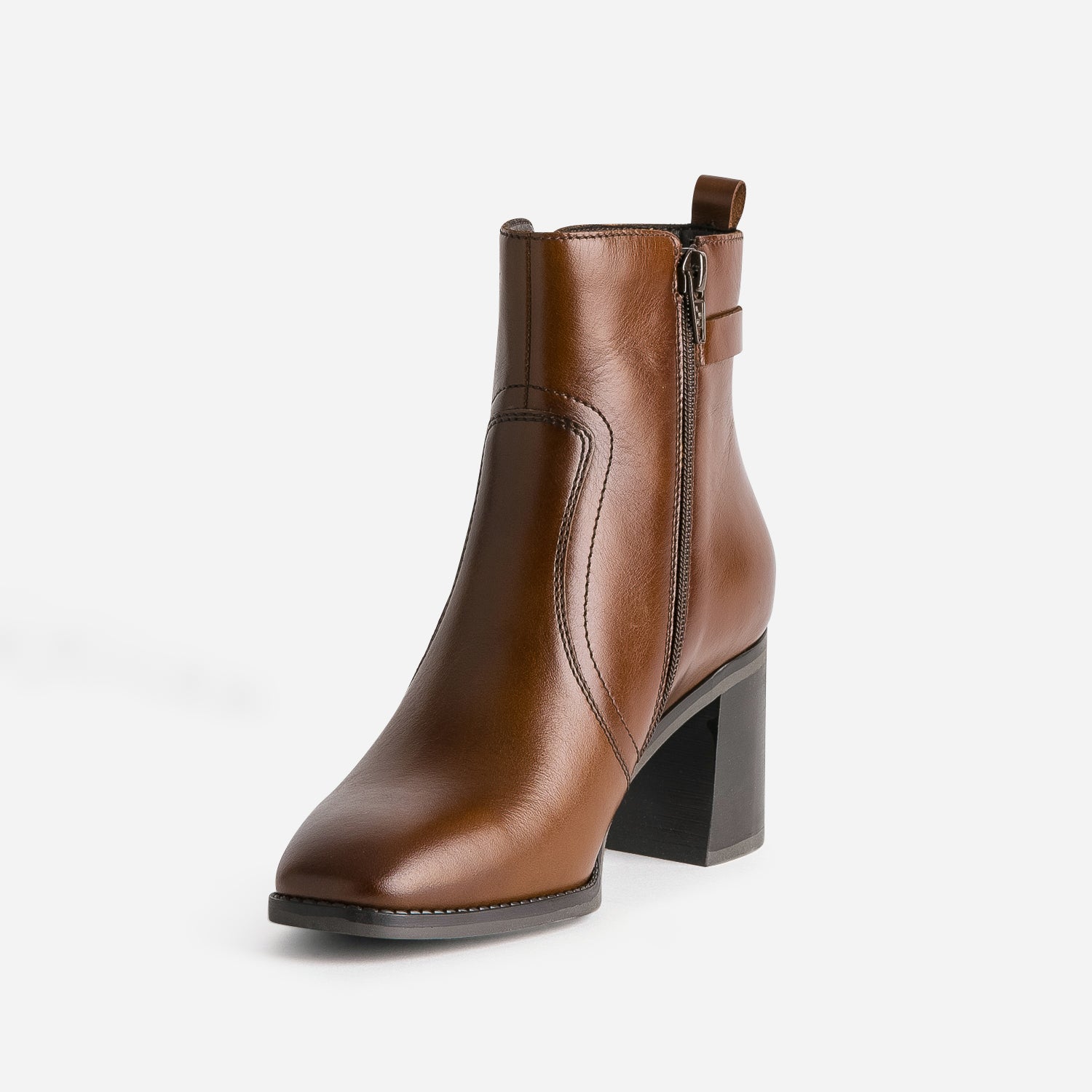BOOTS SUZANNE MARRON